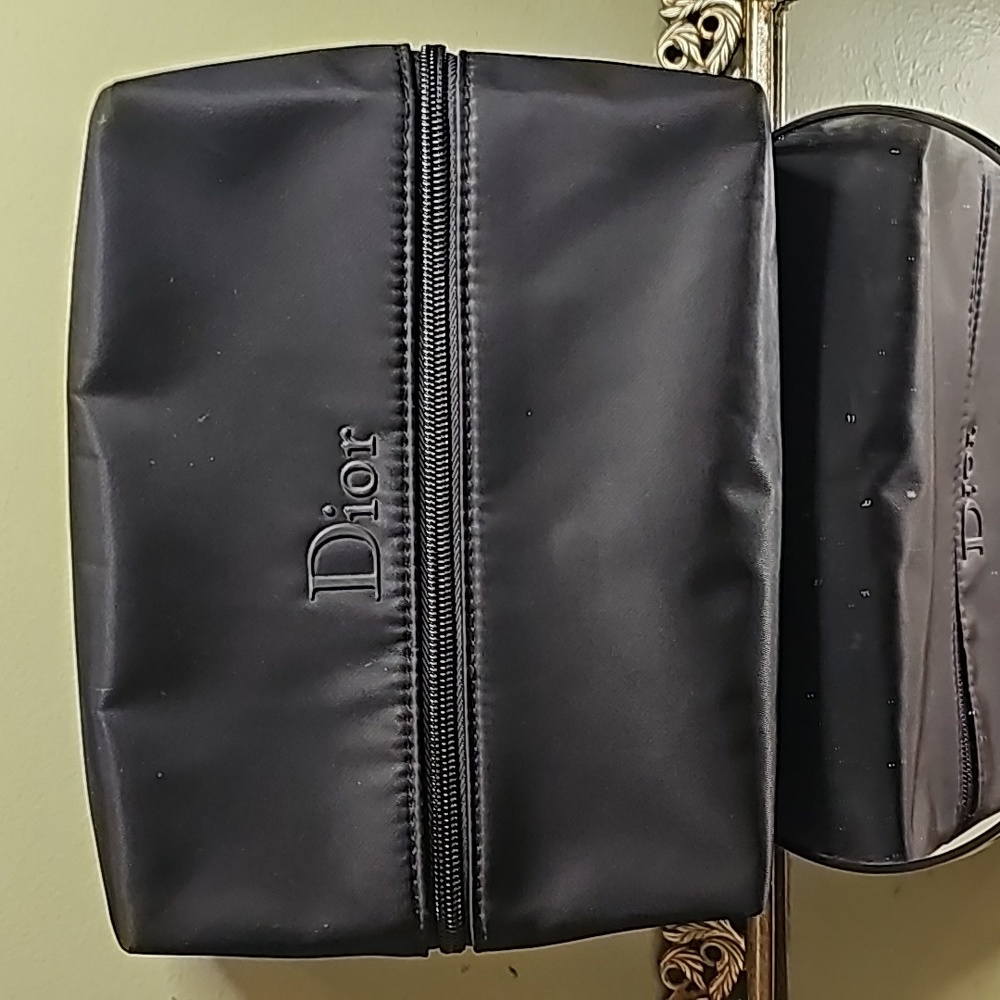 ⭐️Dior Toiletry Pouch